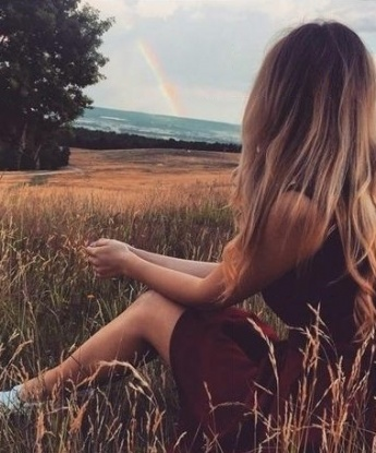 Живу в Москве, и мои услуги доступны исключительно в этом прекрасном городе. Я опытная профессионалка, умеющая доставлять настоящее удовольствие. Со мной ты испытаешь незабываемые ощущения, окутанные страстью и развратом. Мои возможности безграничны - я готова на все для нашего веселья. Обещаю, что каждая встреча со мной будет незабываемой. Если ты ищешь удовольствие, я здесь. Отзывы моих клиентов - лучшее подтверждение моей качественной работы. Смотри фото и ищи меня, чтобы насладиться самой горячей встречей в Москве. 🔥😏 8909, 29 лет